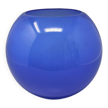 Vase bleu des années 1970 de style mid-century par Ind. Vetraria Valdarnese. Fabriqué en Italie.