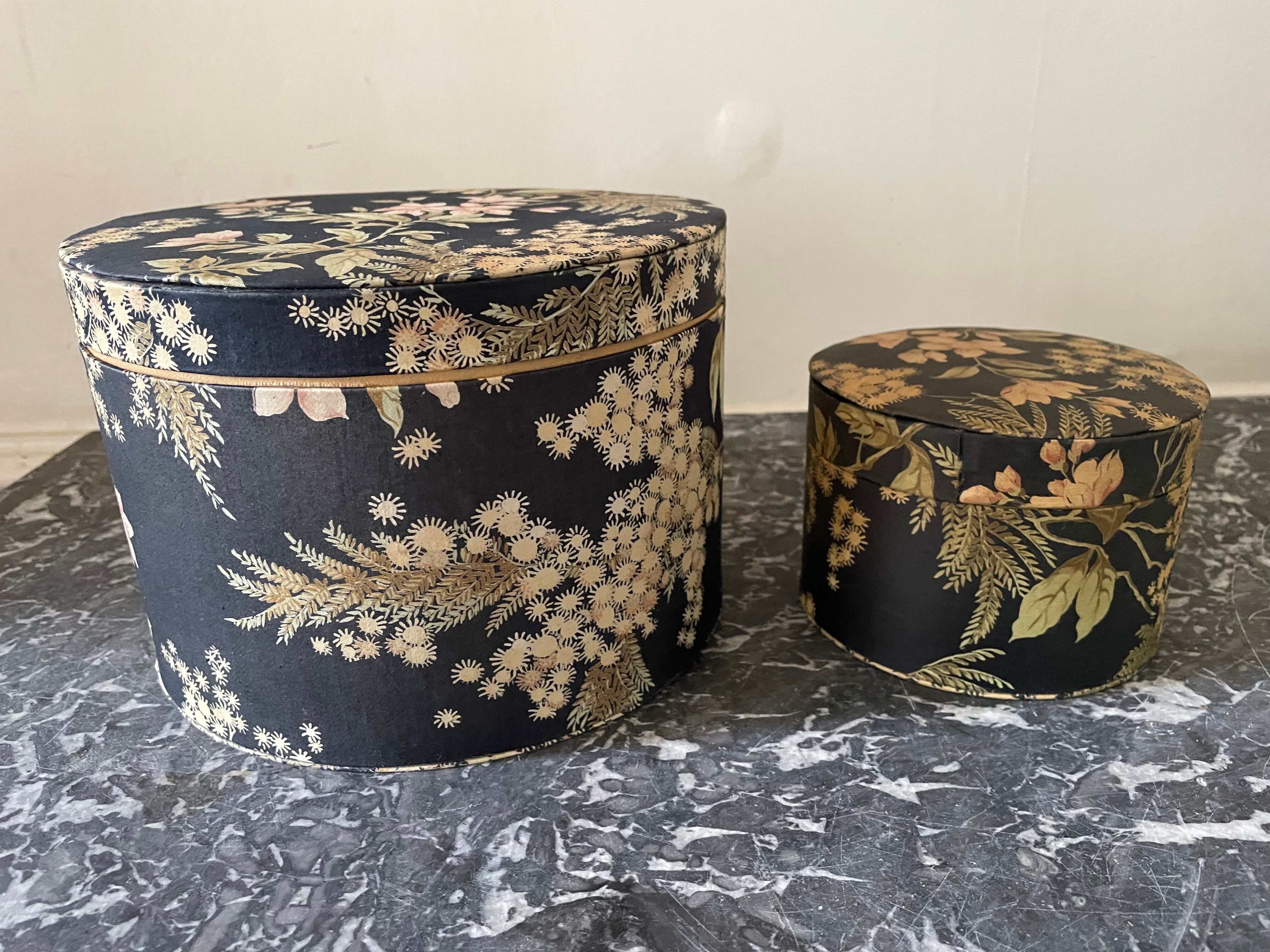 Round cloth boxes