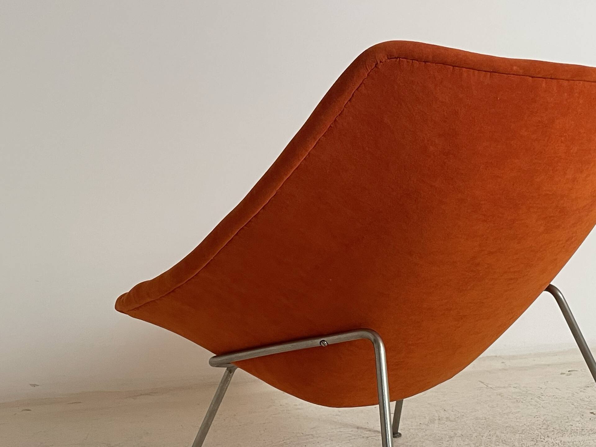 F156 armchair by Pierre Paulin Arifort 1960s
