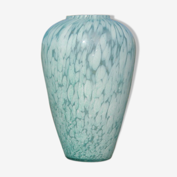 Vase en verre soufflé clichy bleu