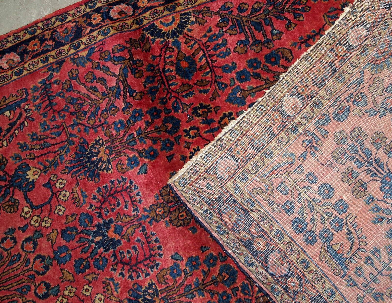 Handmade antique Persian Sarouk rug 112cm x 164cm 1920s - 1B748