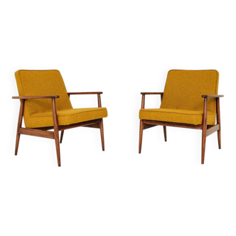 Paire de fauteuils vintage laine moutarde 1970 rénové