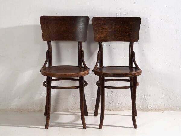 Set of antique chairs (circa 1920). Set of 4 pieces