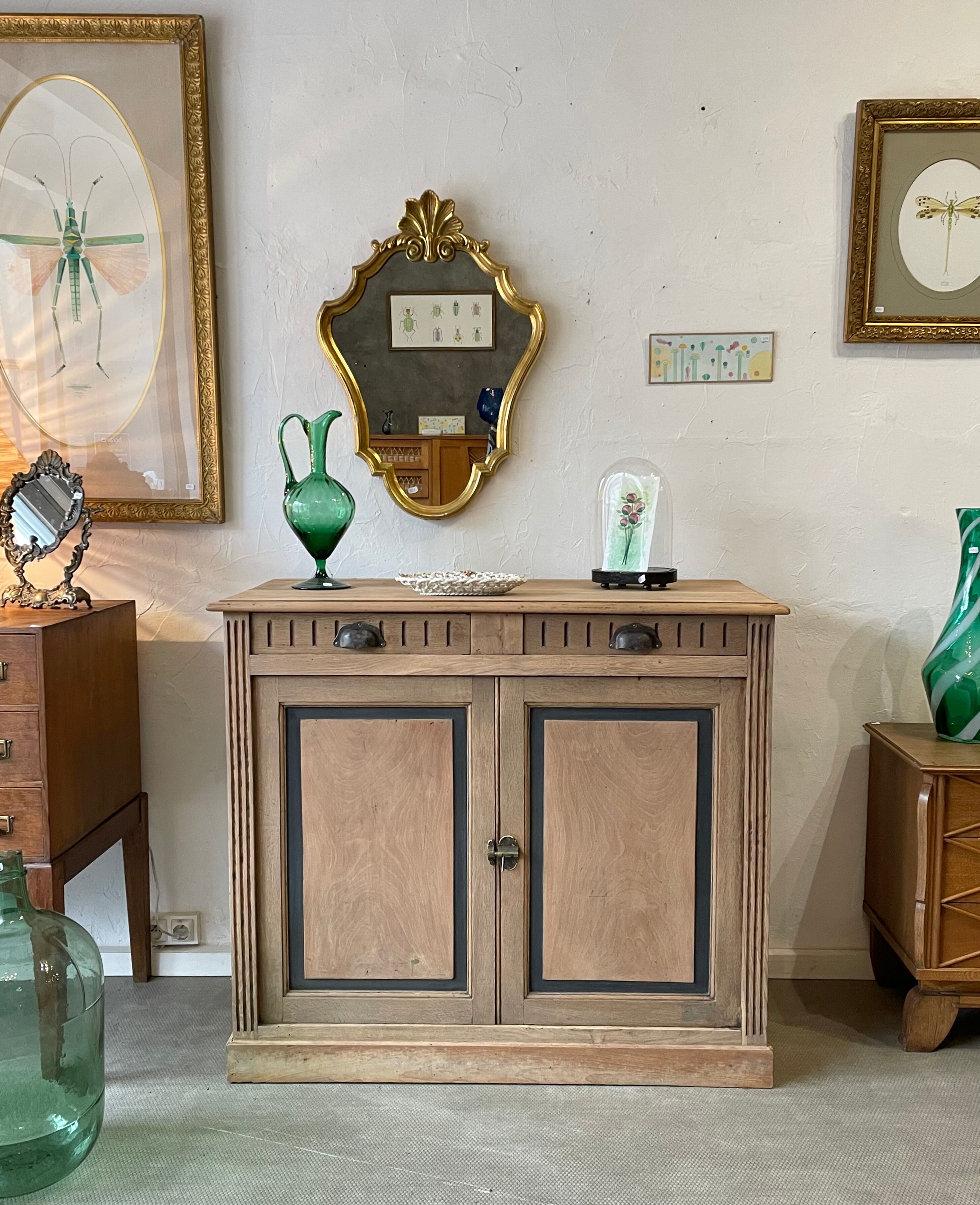 Raw buffet furniture