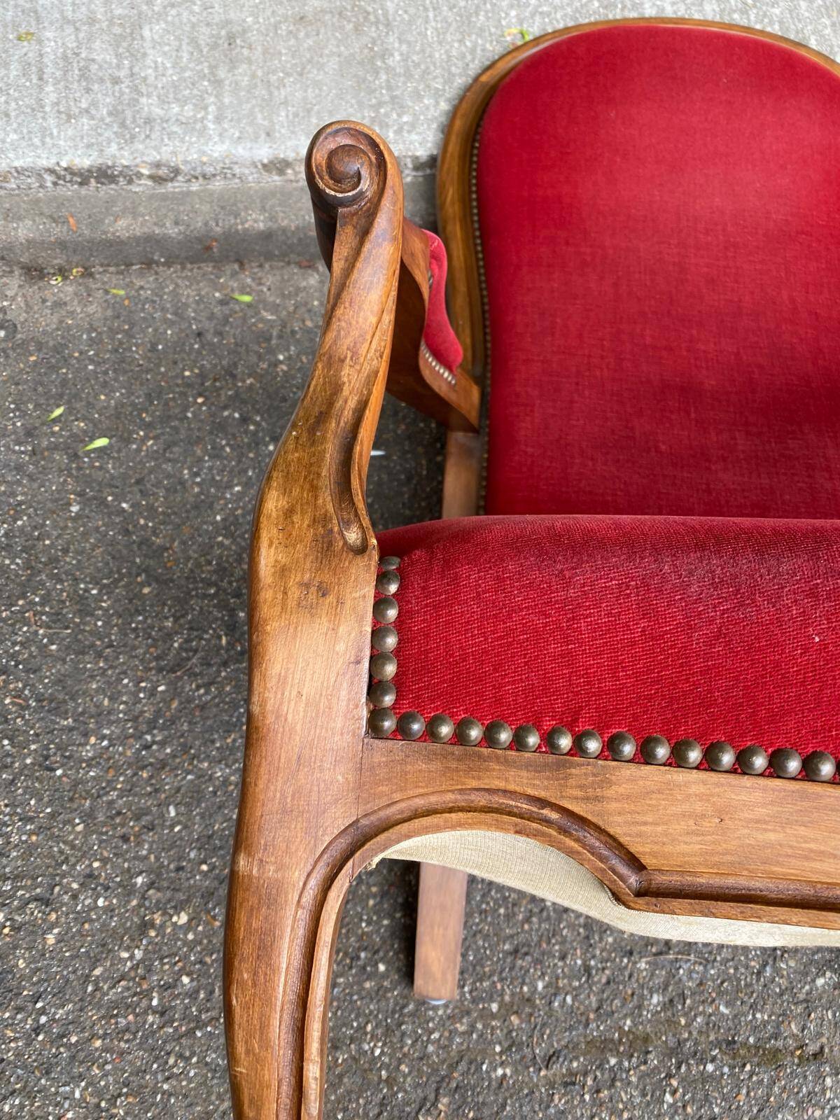 2 Louis Philippe cabriolet armchairs in burgundy velvet wood from the 19th century.