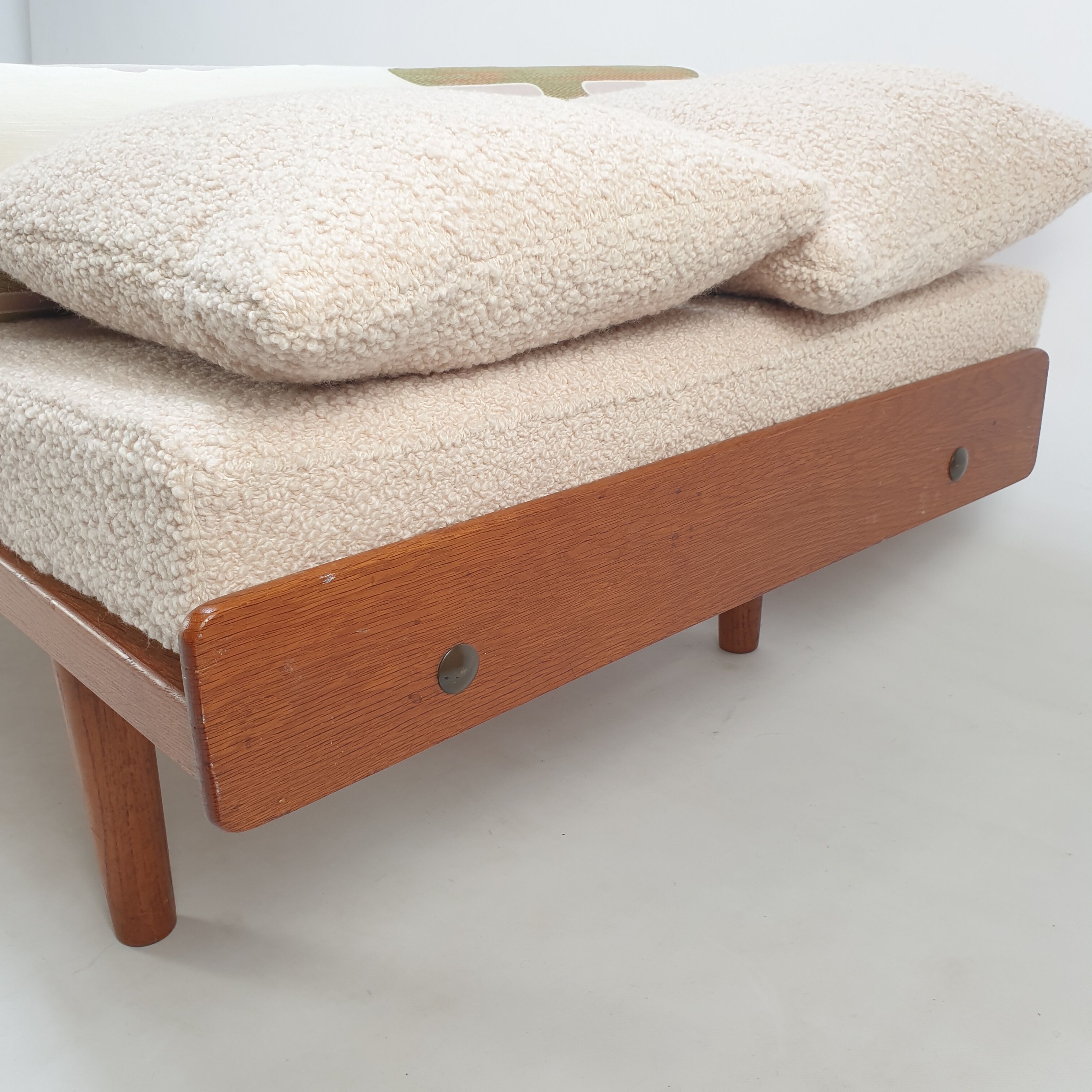 Mid-century teak daybed, 1960s