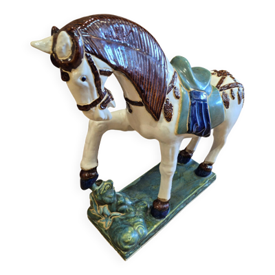 Statue cheval en céramique
