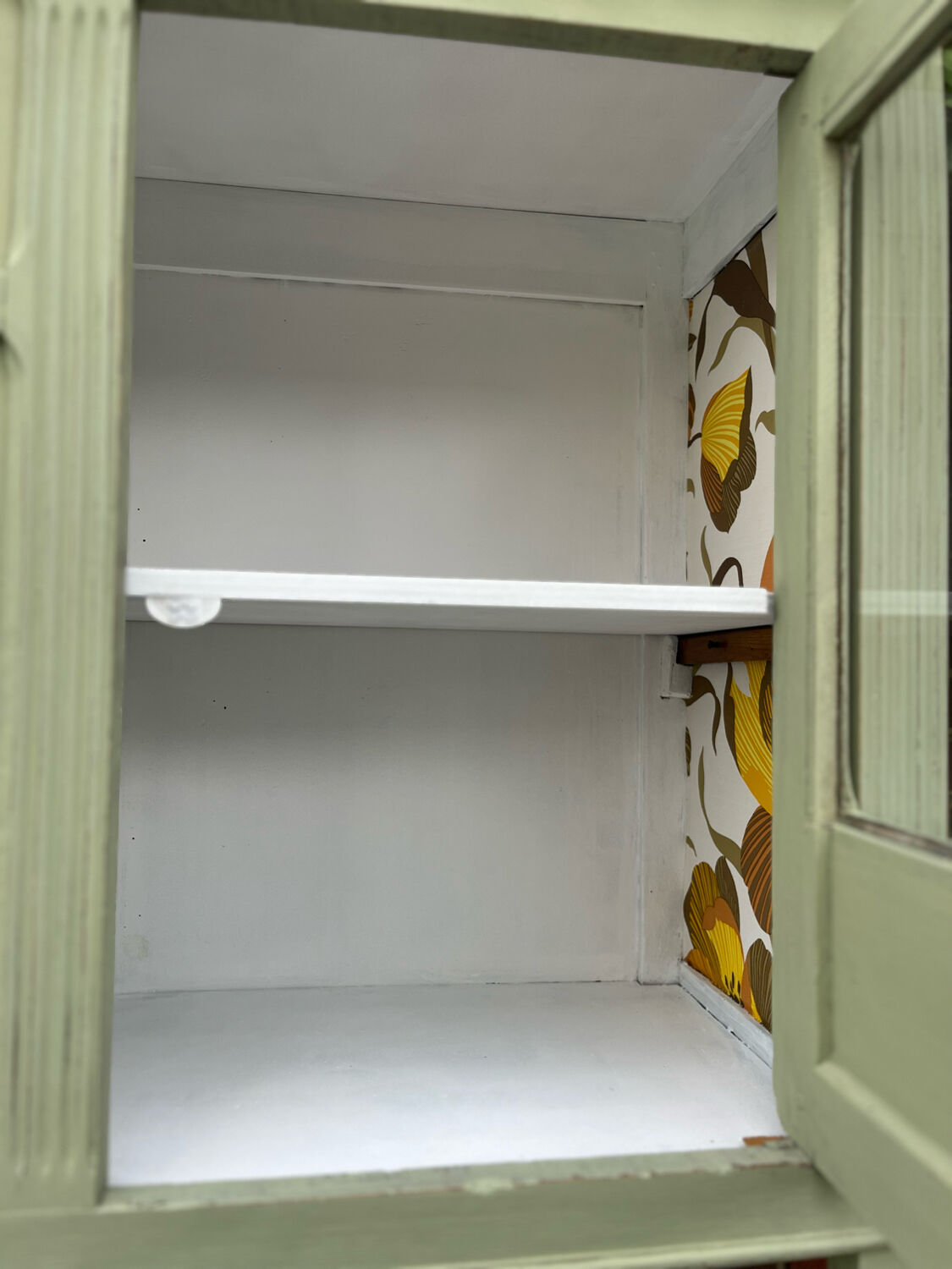 Art Deco Dresser Vert de Gris