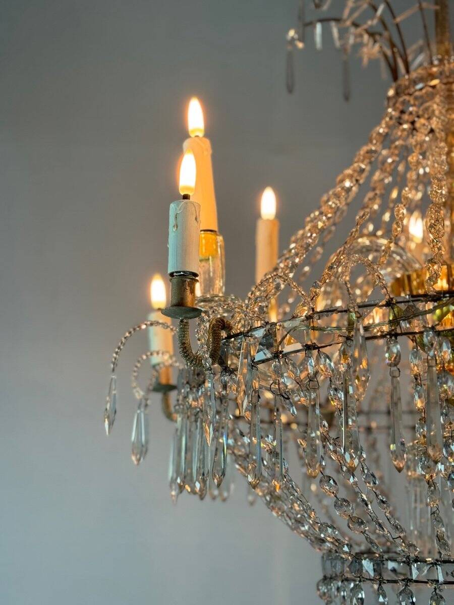 Crystal beaded chandelier, circa 1800