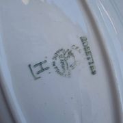 Plat ovale ancien