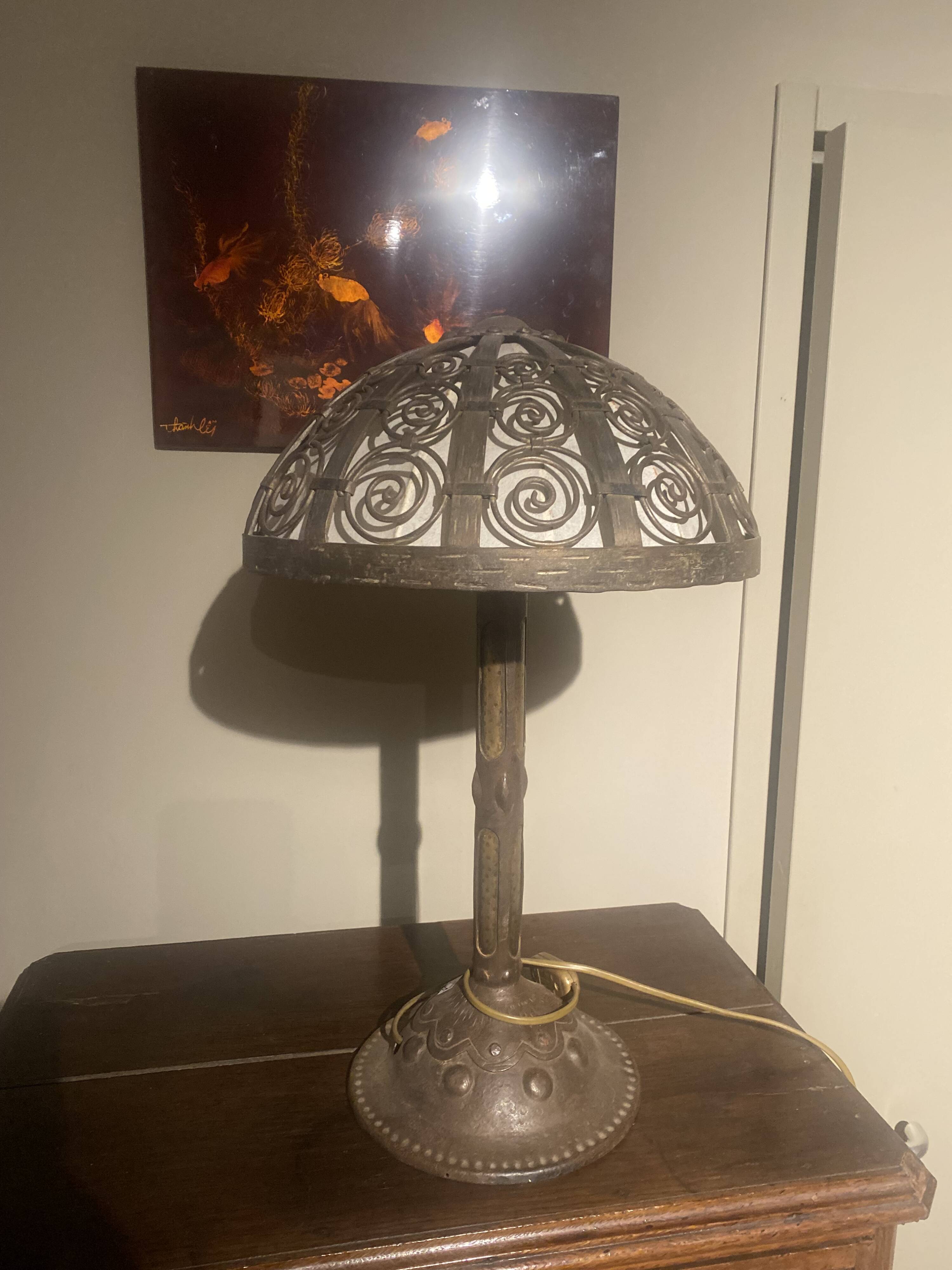 Art & Craft metal lamp
