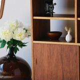 Two-tone bookcase - Scandinavian style