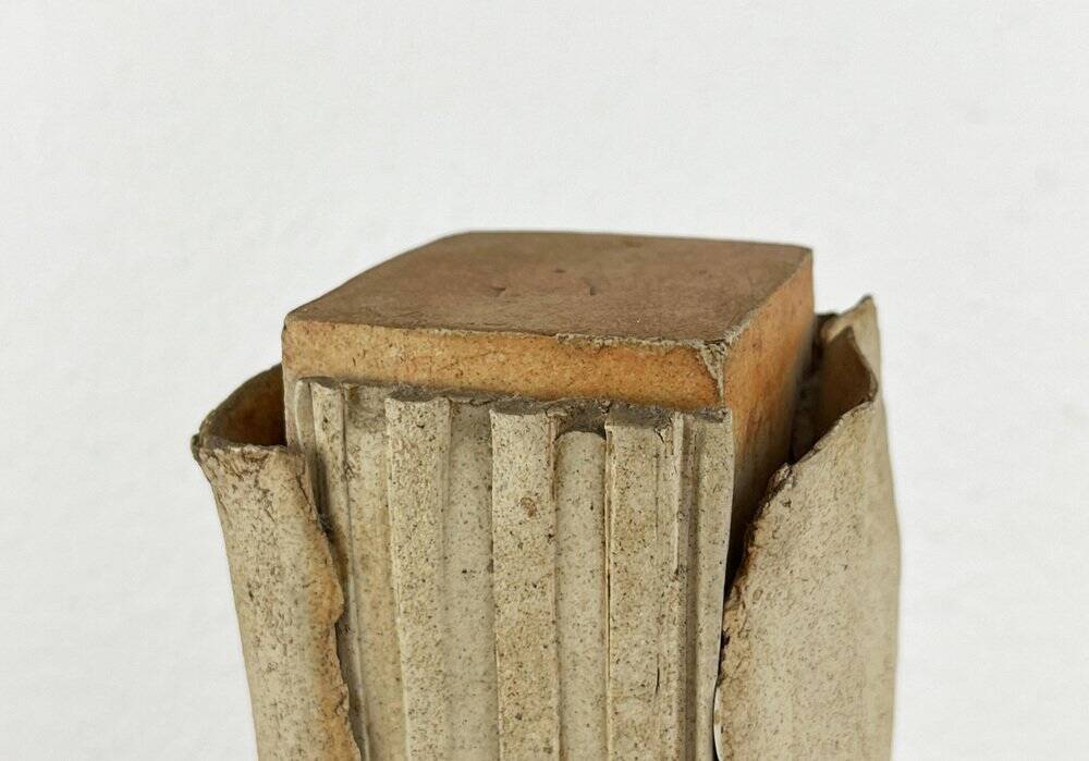 Klaus Lehmann, German postmodern brutalist sculpture of studio pottery column no. 247 78, 1978, ceramic