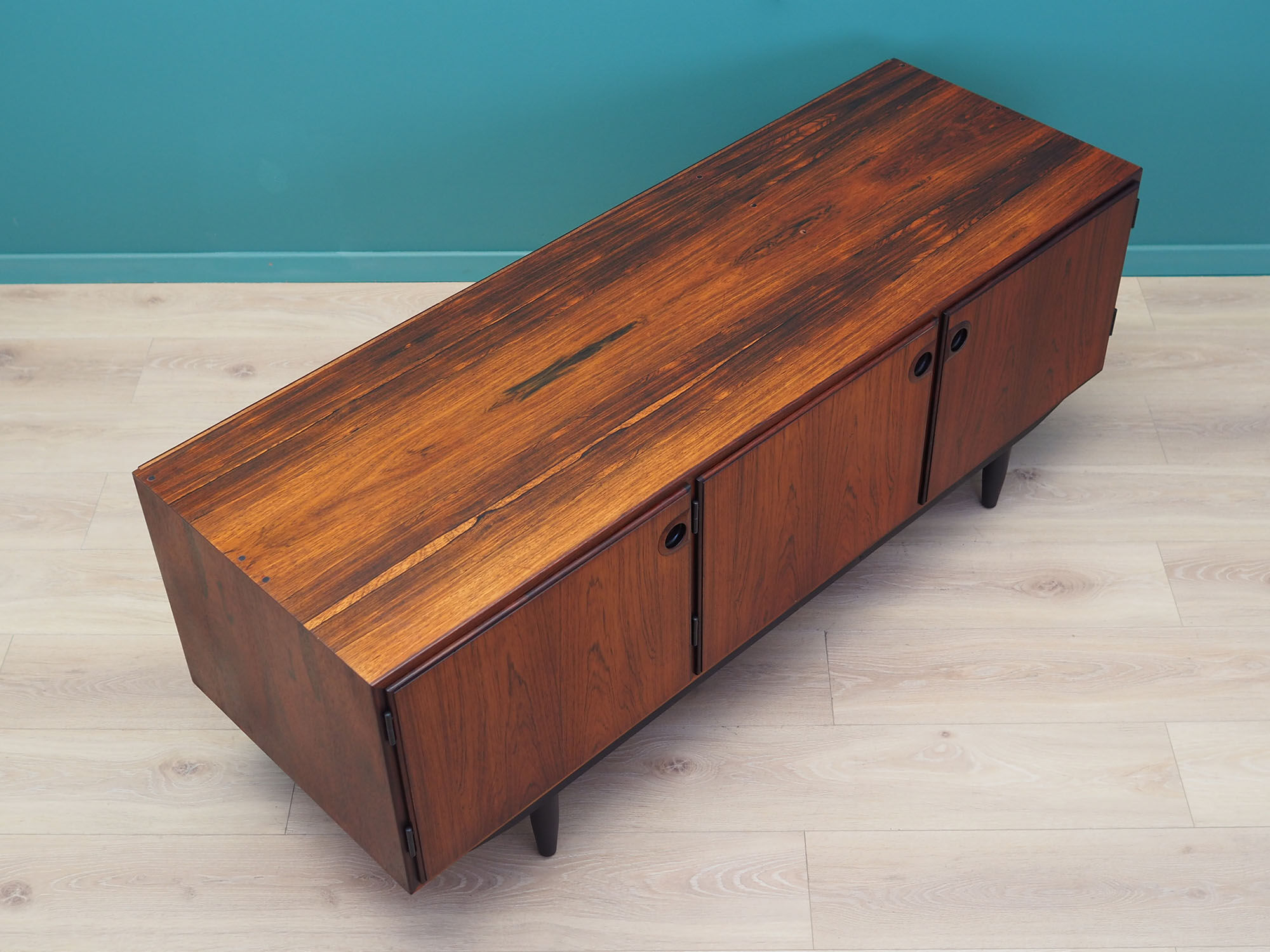 Sideboard in rosewood, Danish design, 70s, designer: Svend Langkilde