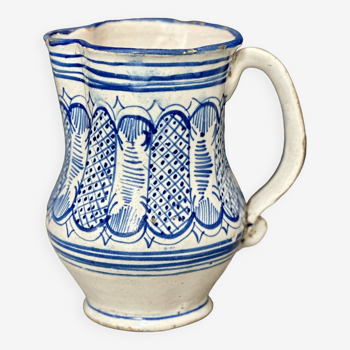 Spanish ceramic jug from Manises - late 19th century