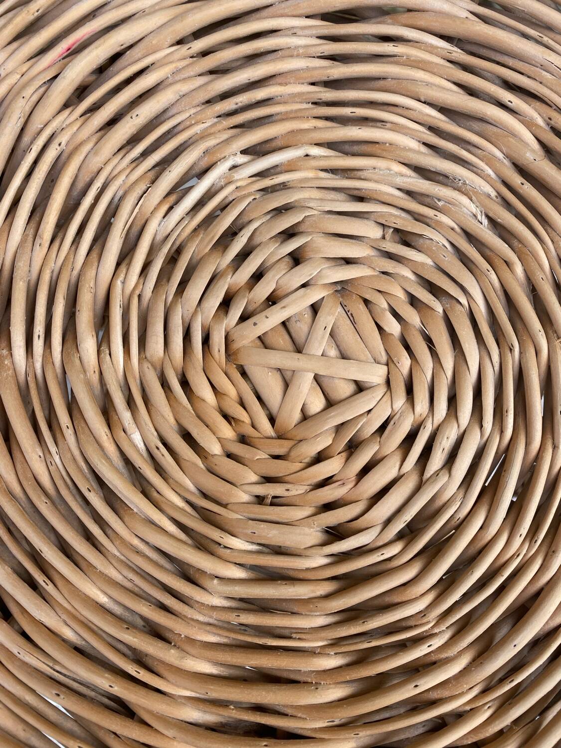 Table de chevet en rotin années 60