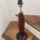 Pied de lampe en teck
