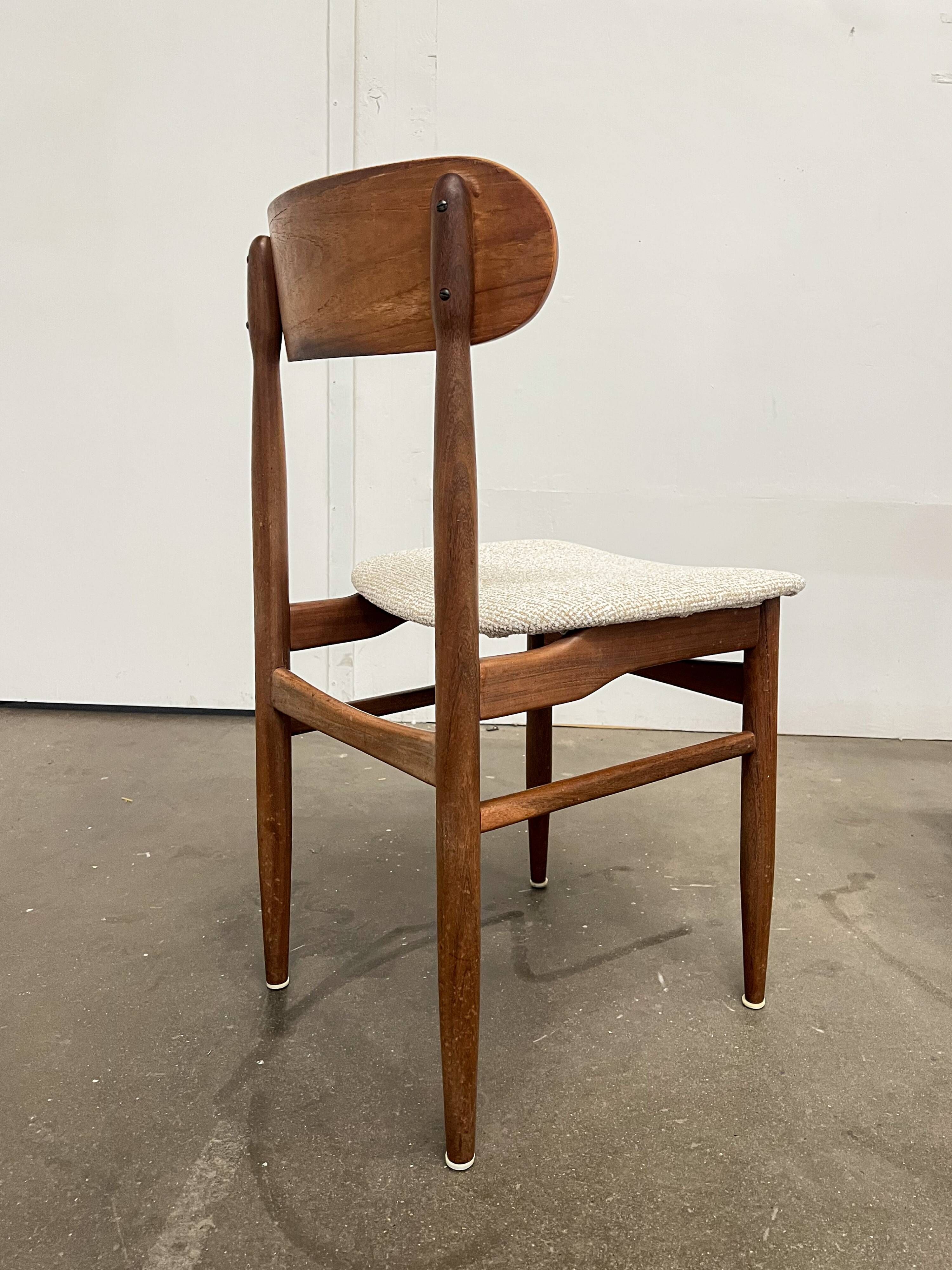 Set of 6 Scandinavian design chairs, ecru seats - price per piece
