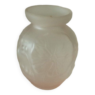 Vase en verre moule presse rose decor floral art deco