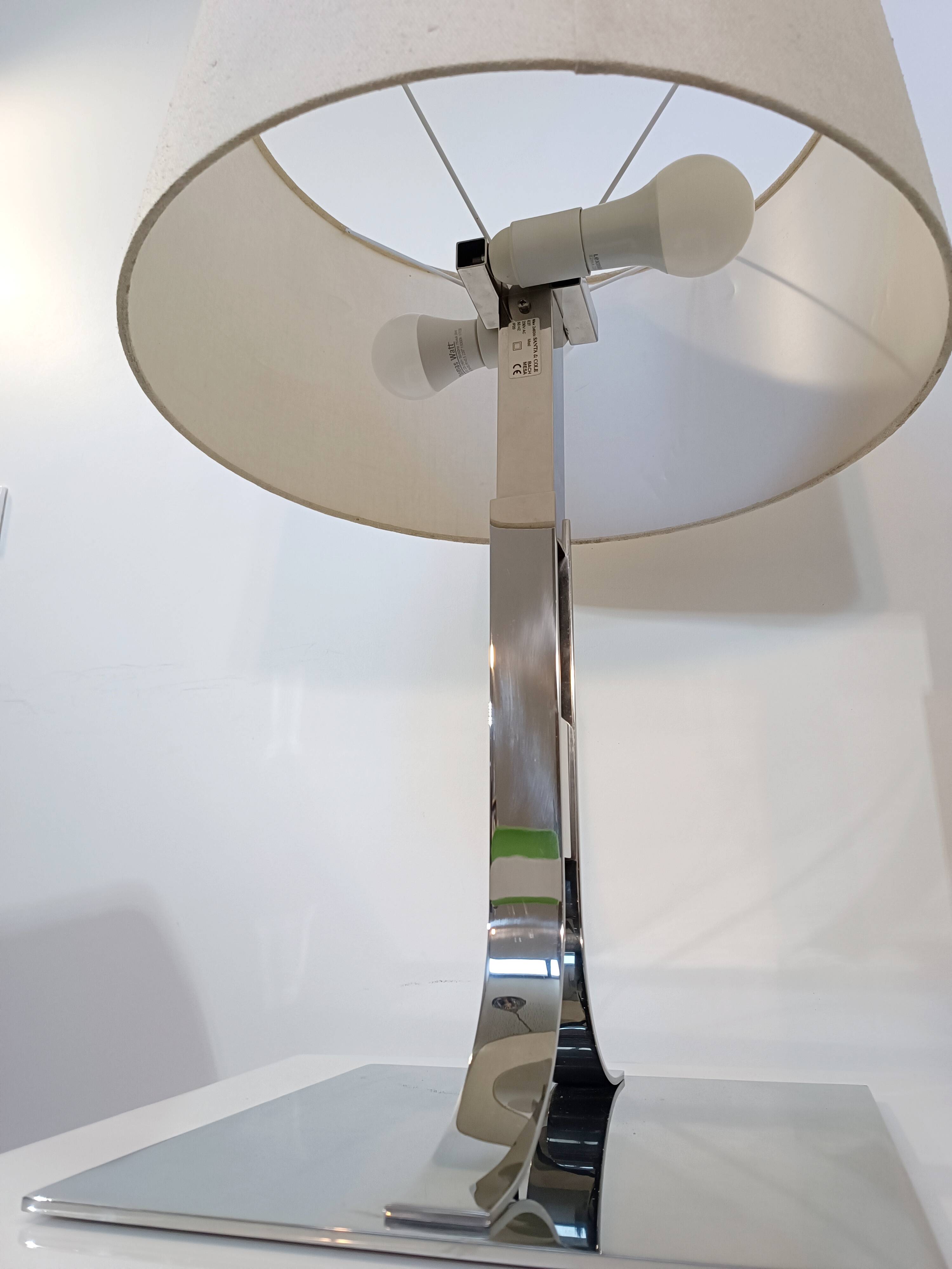 Important Bach lamp by F. Correa and A. Mila for Santa & Cole 1970s