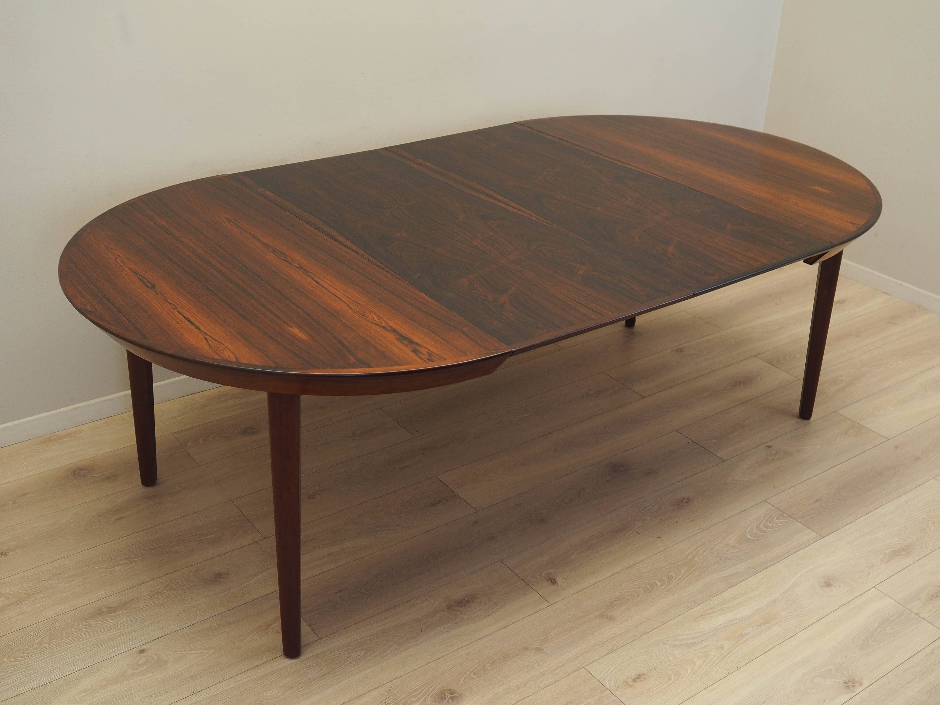 Round rosewood table, Danish design, 1960s, manufacturer: Gudme Møbelfabrik