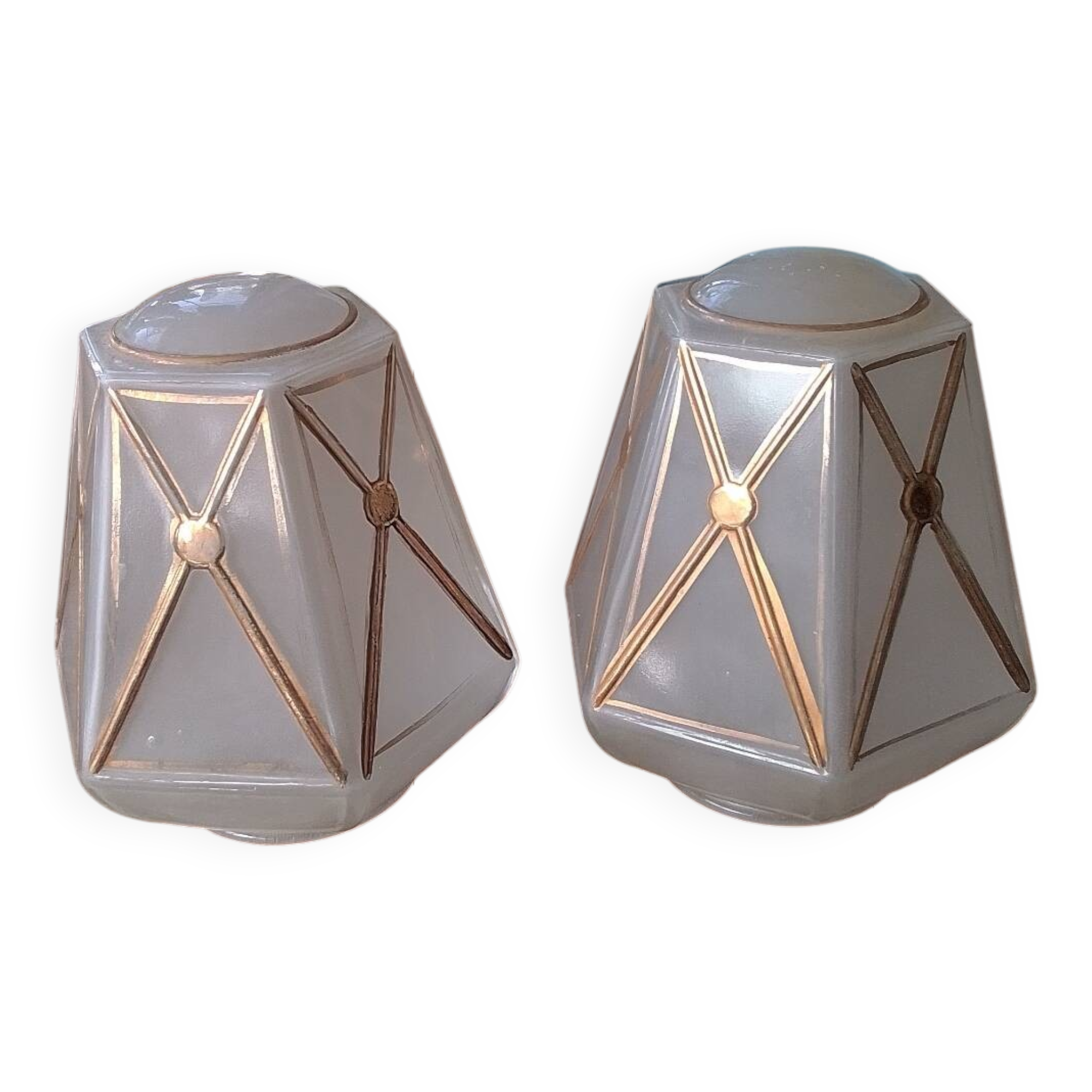 Pair of opalescent and gilded lamp glass