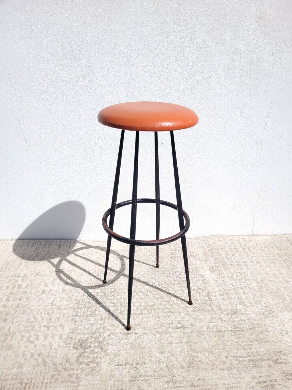 Vintage high stool in tawny faux leather