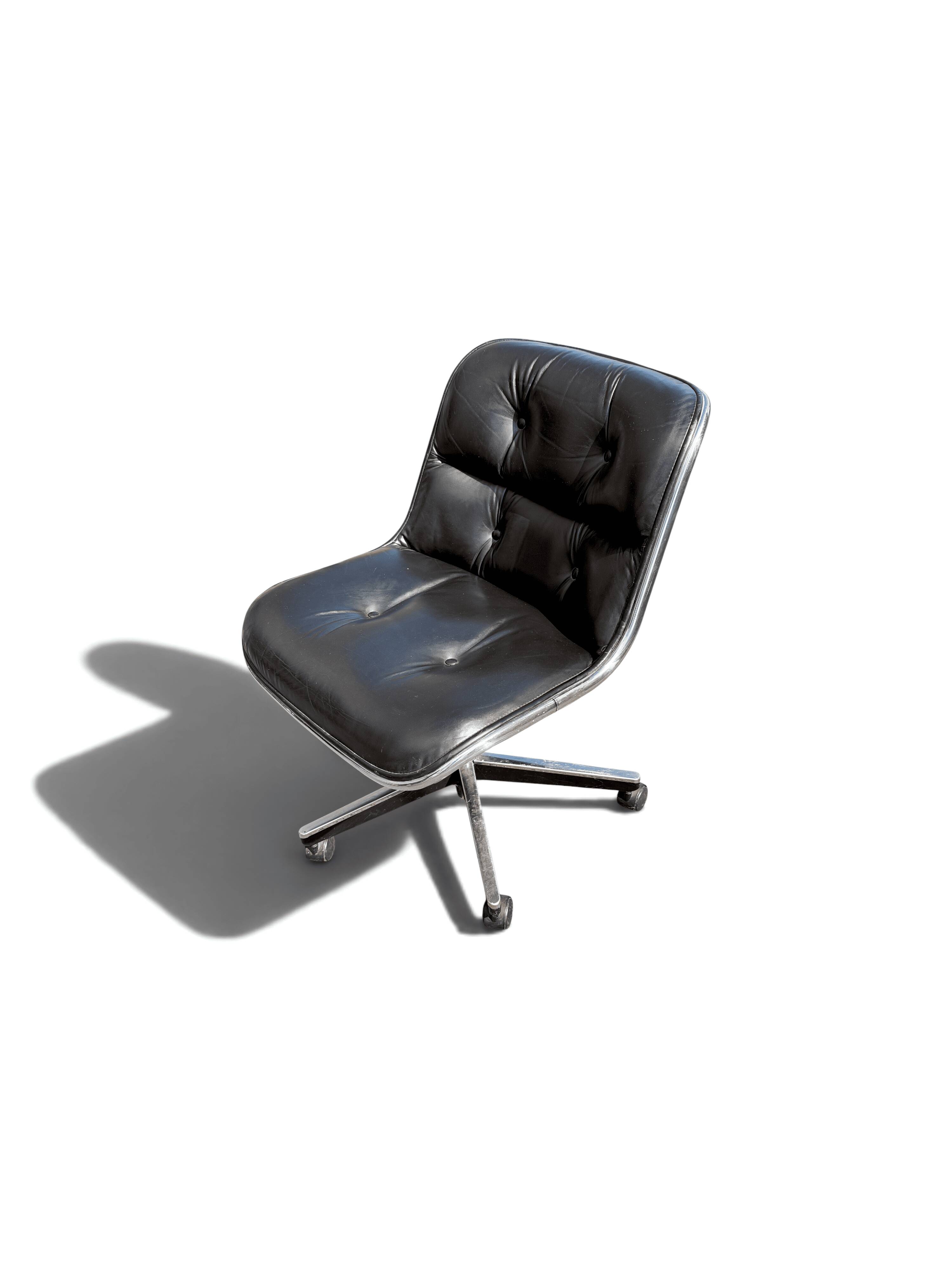 Charles Pollock Knoll office chair in black leather without armrests.