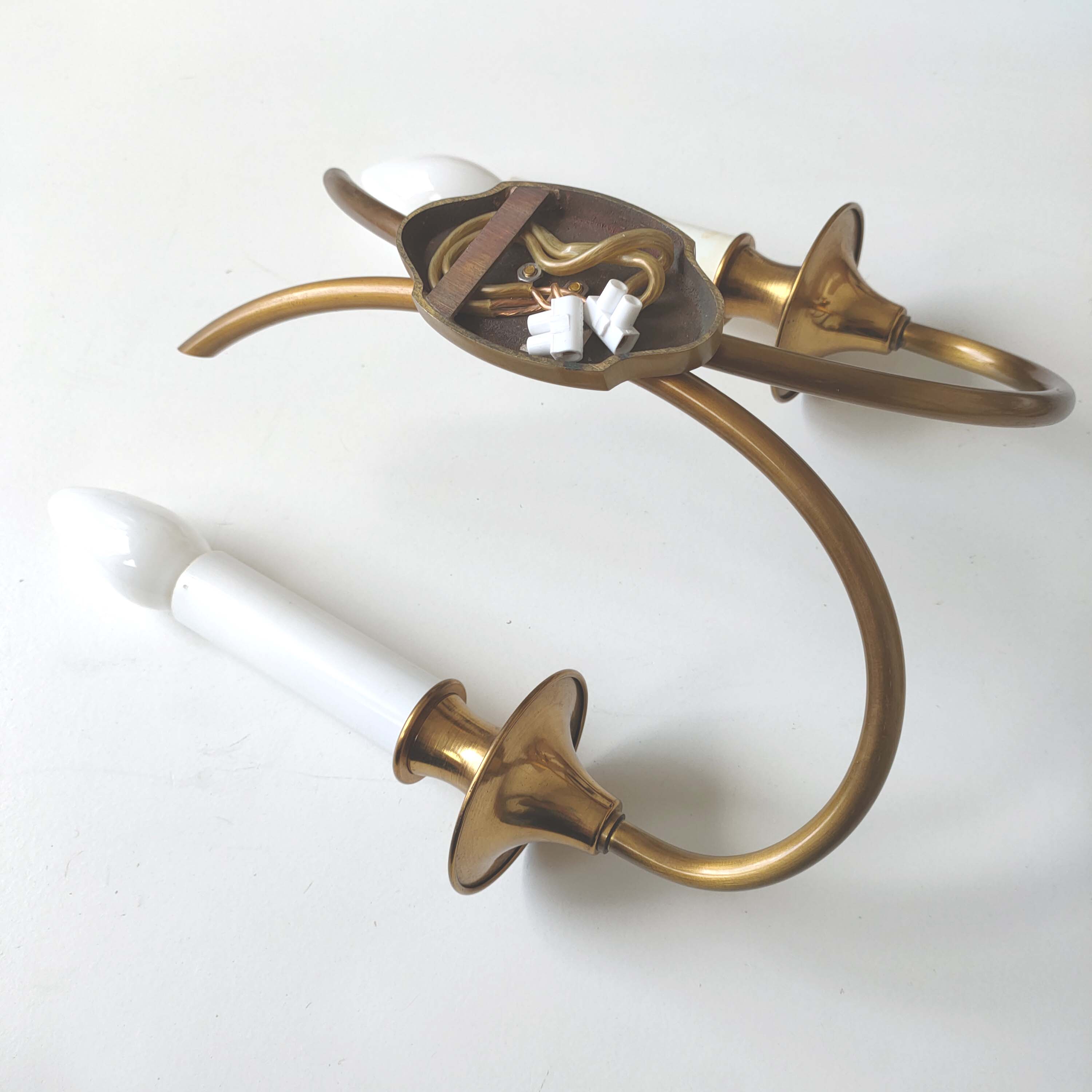 Pair brass wall lighjt