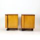 Paire de tables de chevet Art Déco, placage de noyer, Tchécoslovaquie, années 1940.
