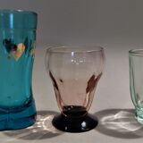 Verres à liqueur shooter vintage série de six couleurs assorties