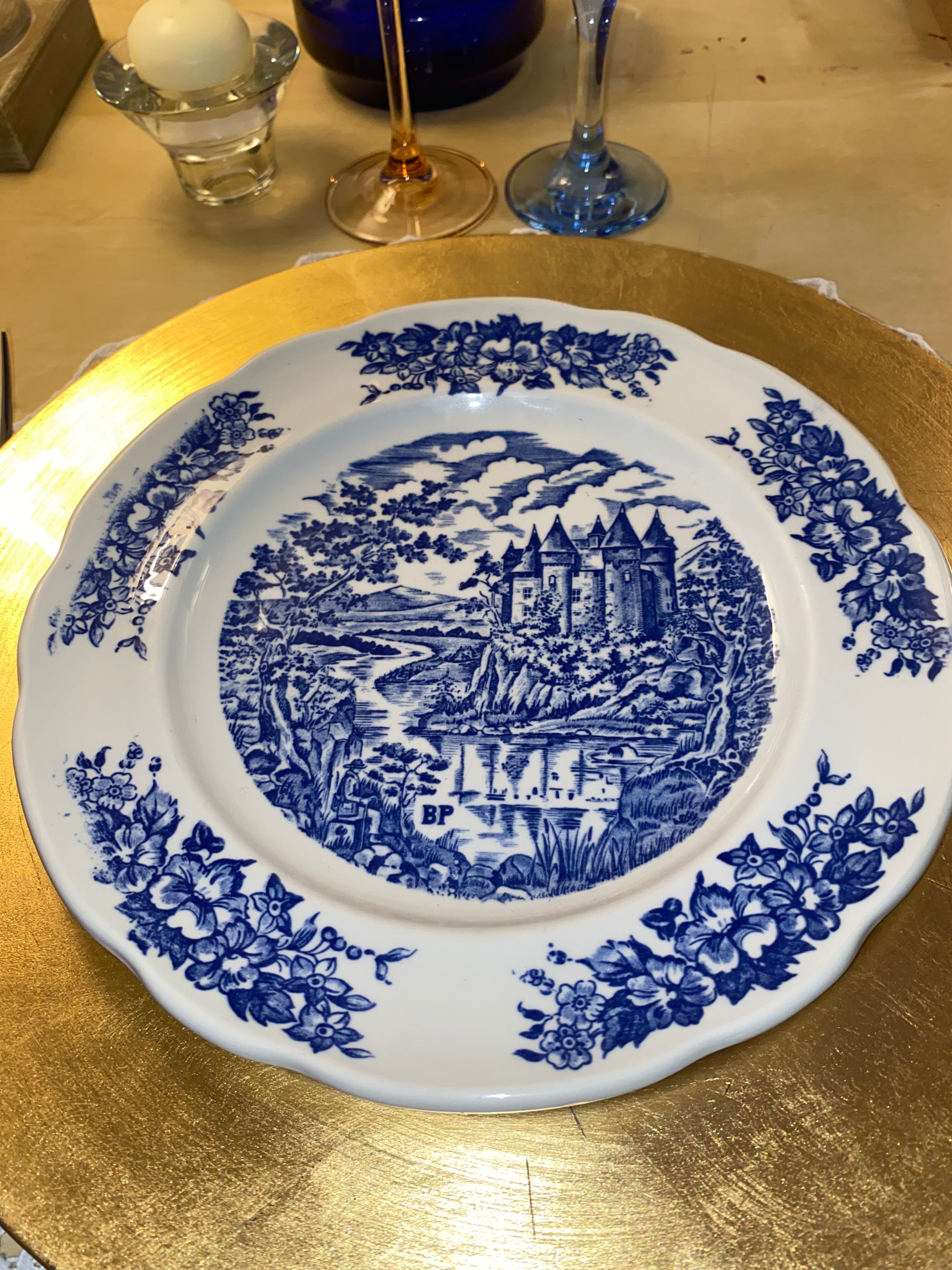 Lot de 2 assiettes plates pyroblan bleu