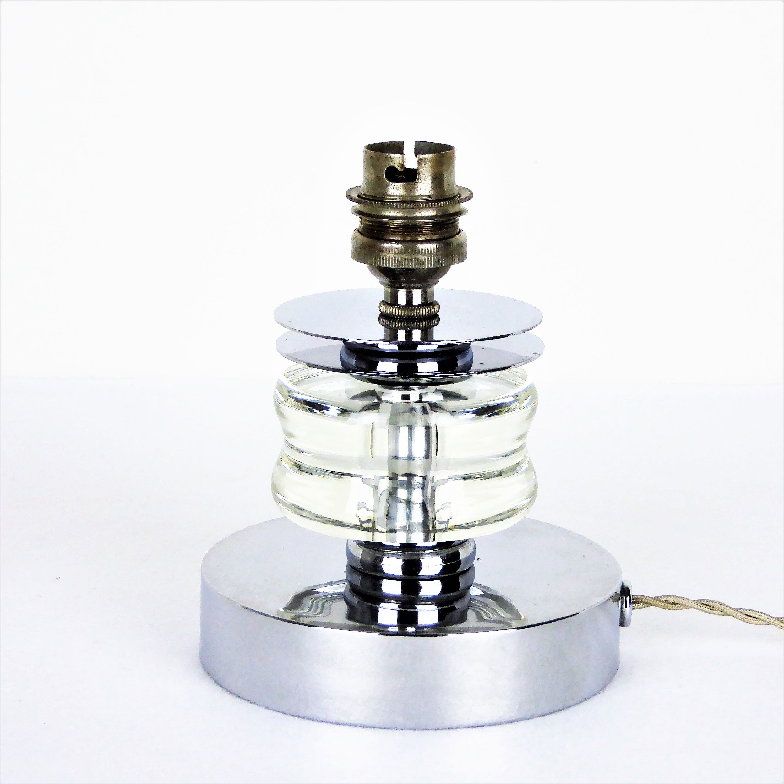 Art Deco lamp 1930 crystal and chrome metal