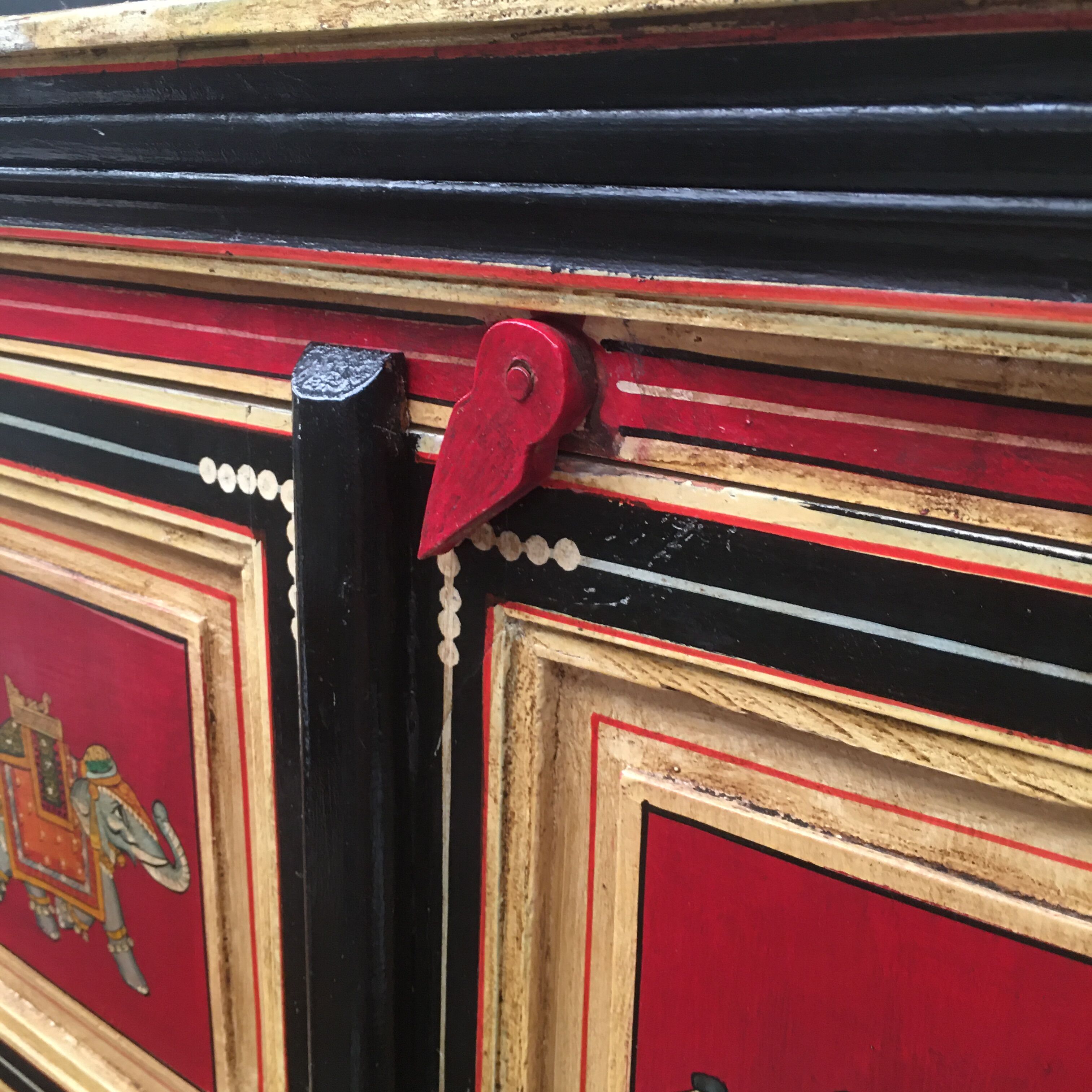 Armoire