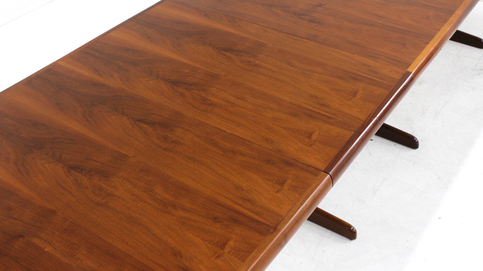 Vintage large oval extendable dining table 1960s XL