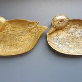 Empty of brass duck pockets