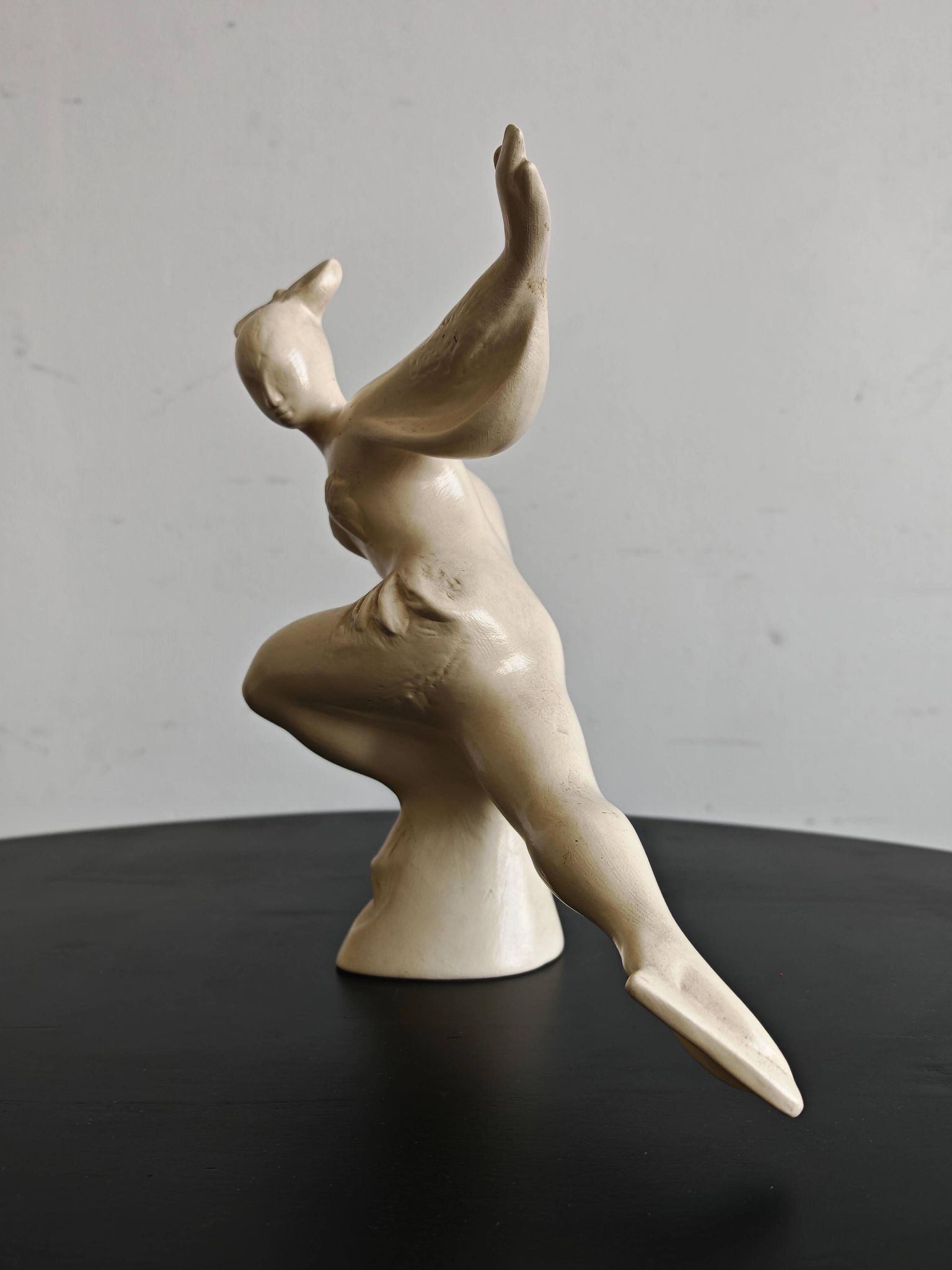 Art Deco ceramic figurine of an artistic skater, Czechoslovakia, 1950s.