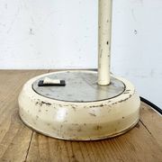 Beige industrial gooseneck table lamp, 1960s