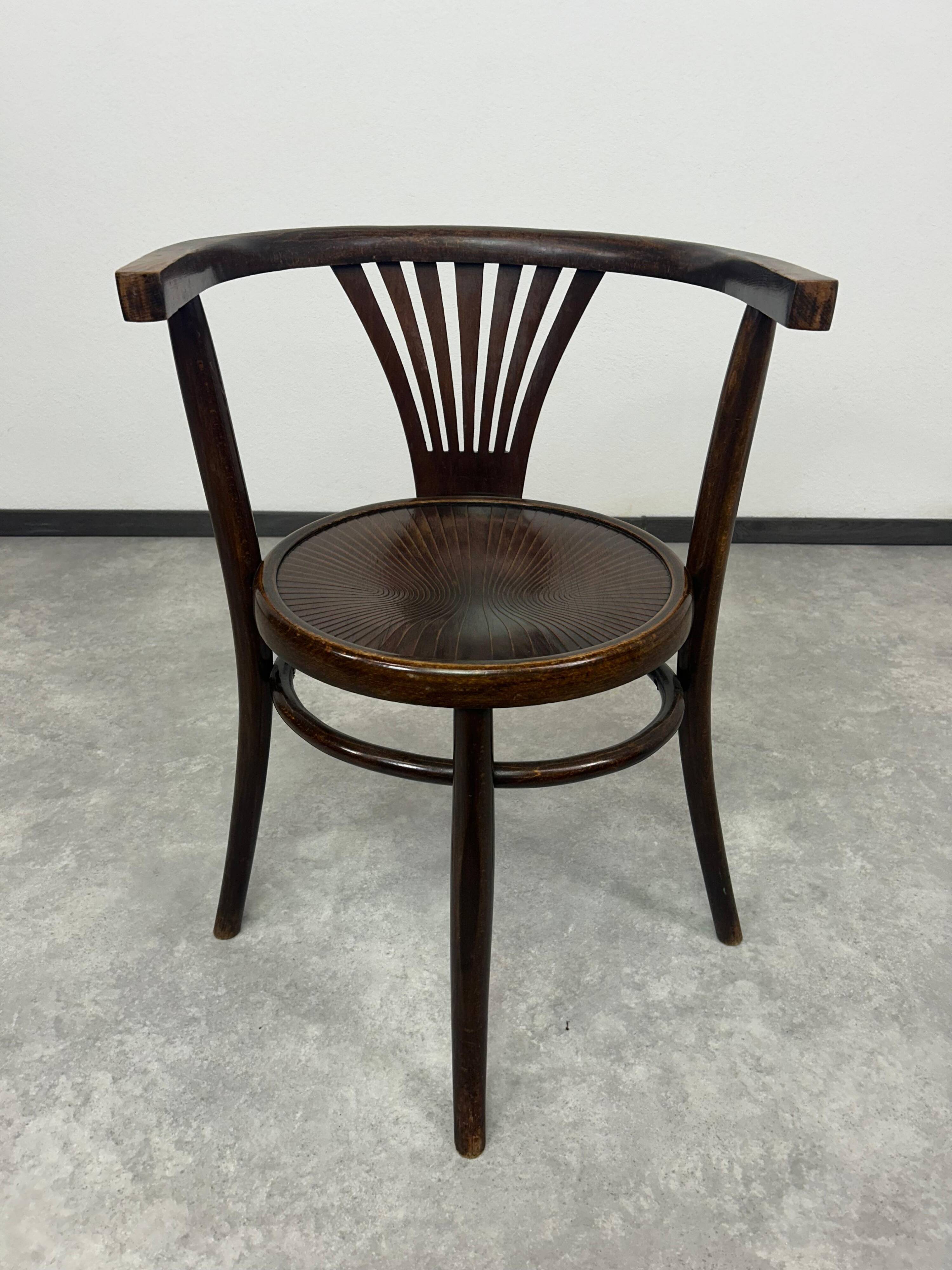 Set of 4 dining chairs by Thonet Debrecen