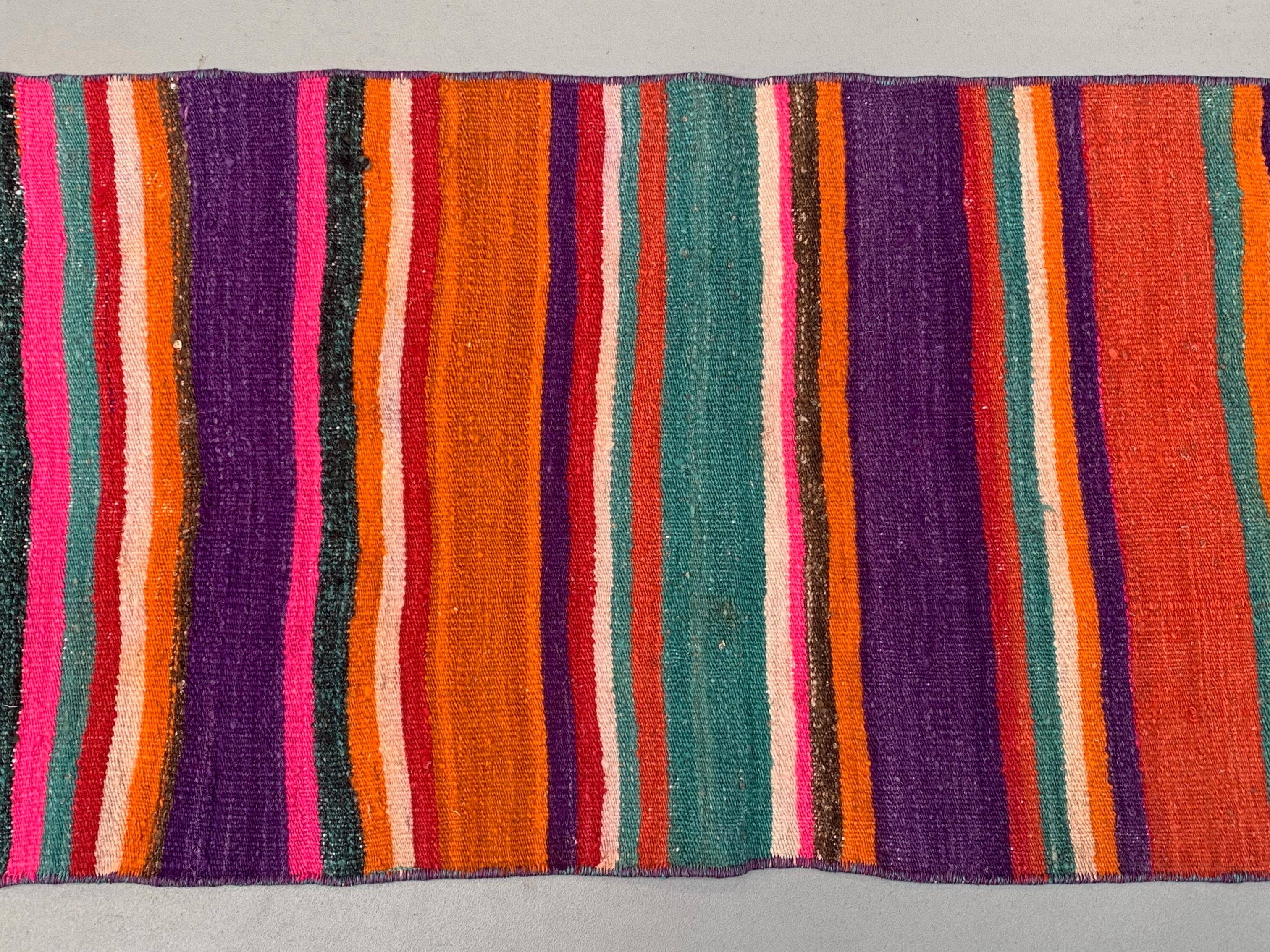 Old Turkish narrow Kilim Runner 283x51 cm shabby chic, vintage kelim