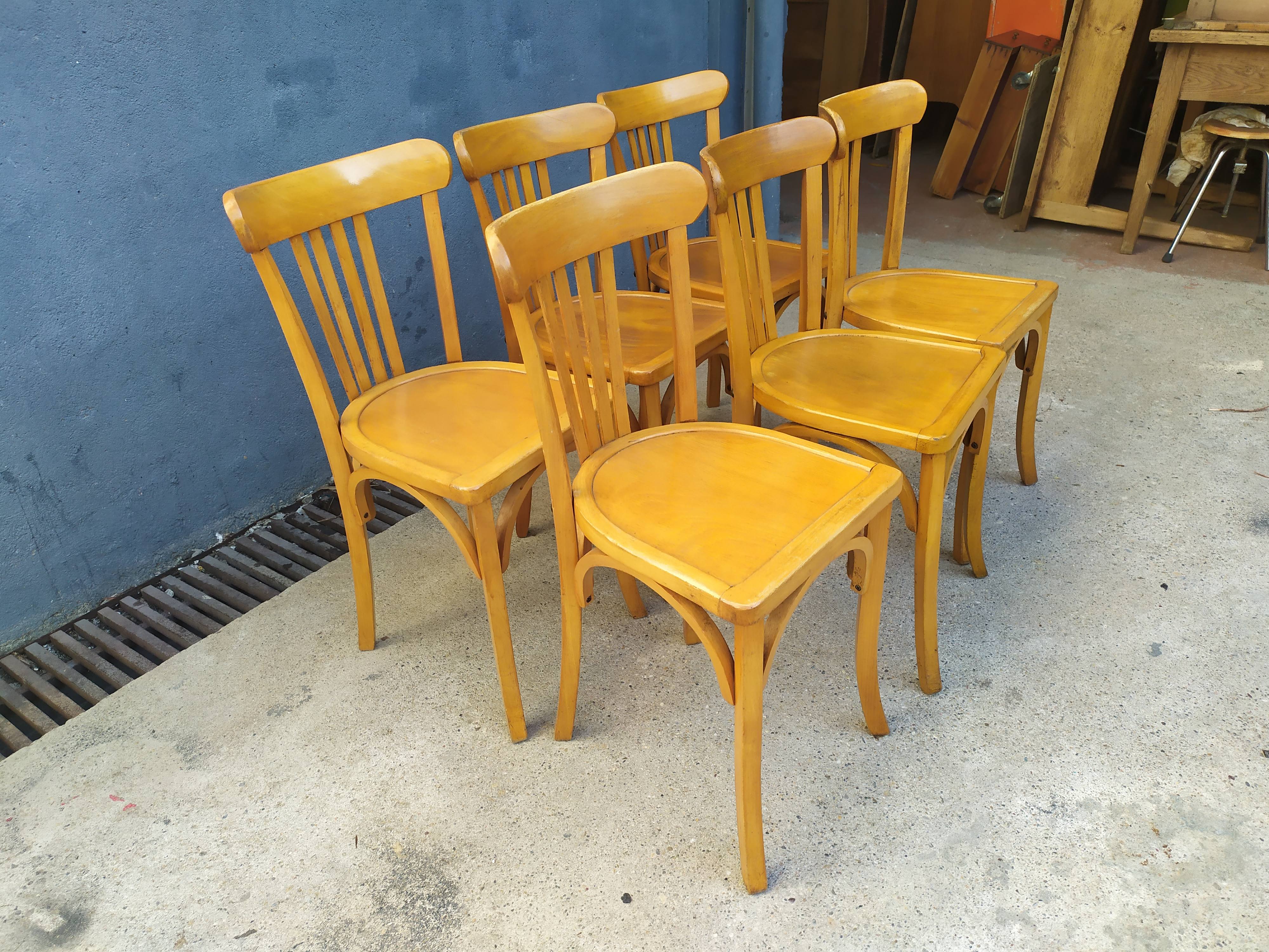 6 bistro chairs