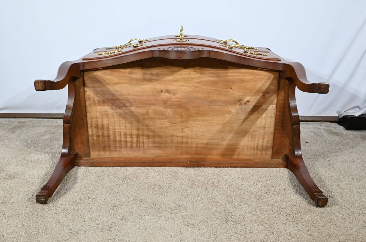 Sauteuse chest of drawers in solid mahogany, Louis XV style – Late 19th century