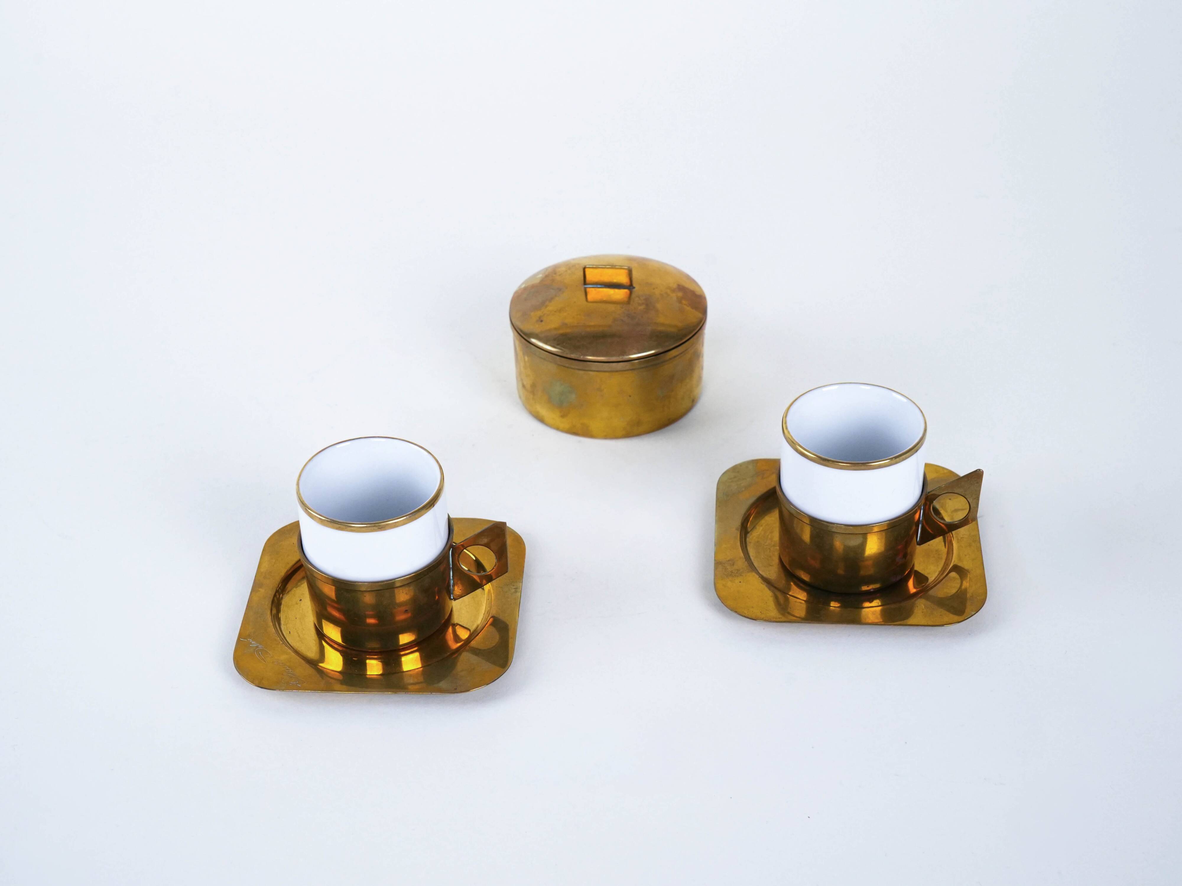 Service à café en porcelaine, design italien, années 1970, designer : Claude Delvé, manufacture
