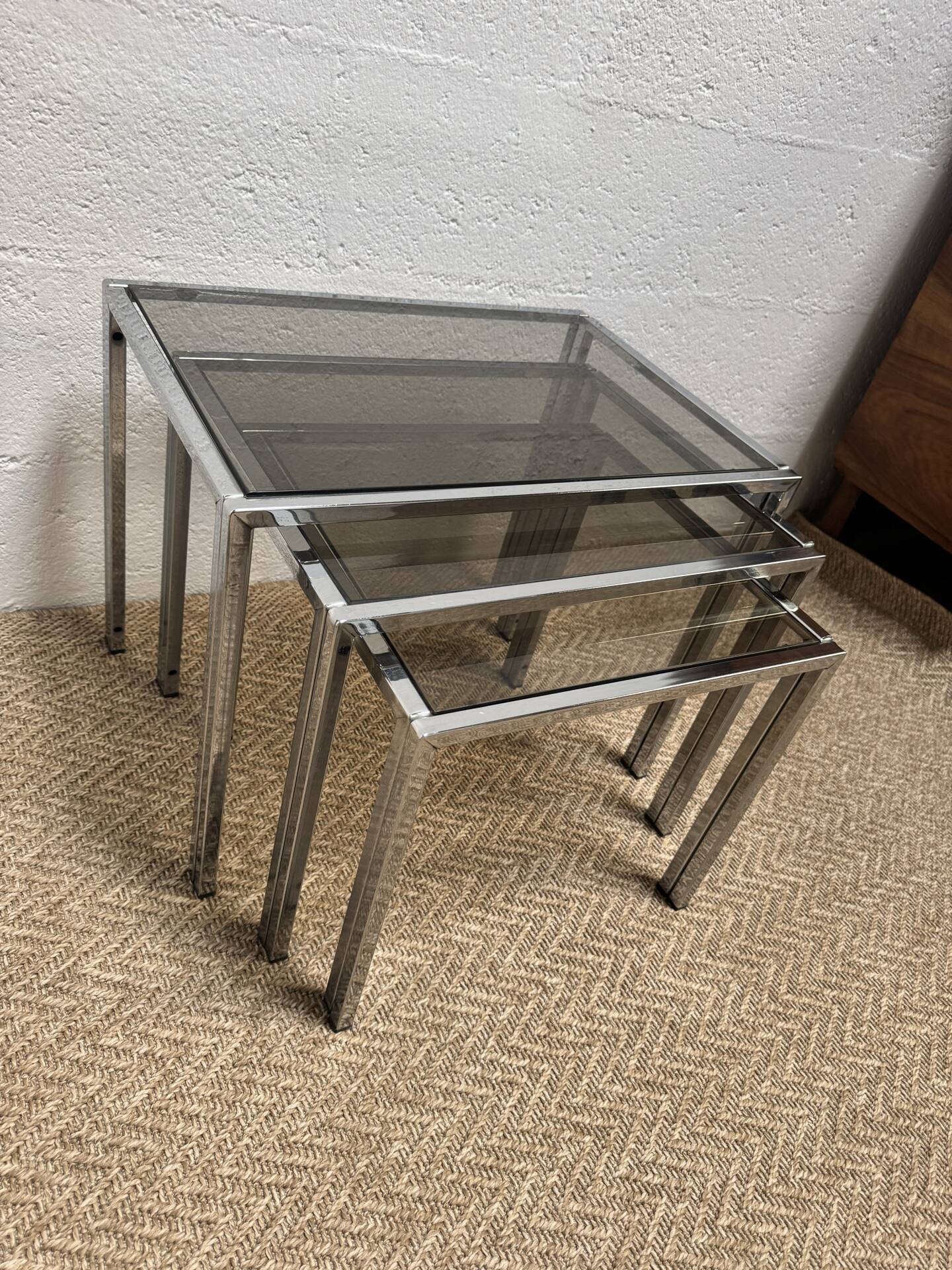 Set of 3 vintage nesting tables – Chrome metal & smoked glass