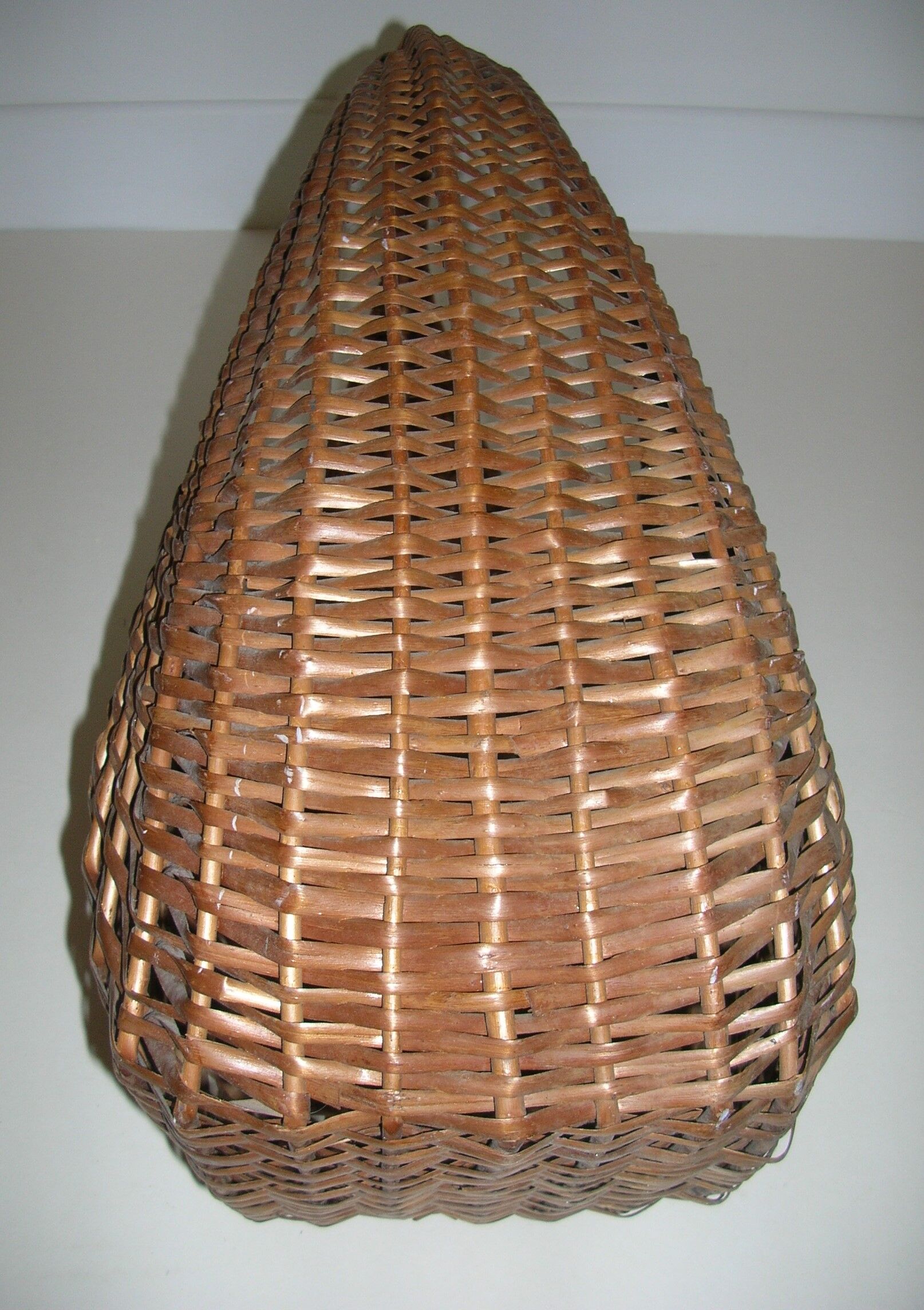 Vintage wicker basket, original format