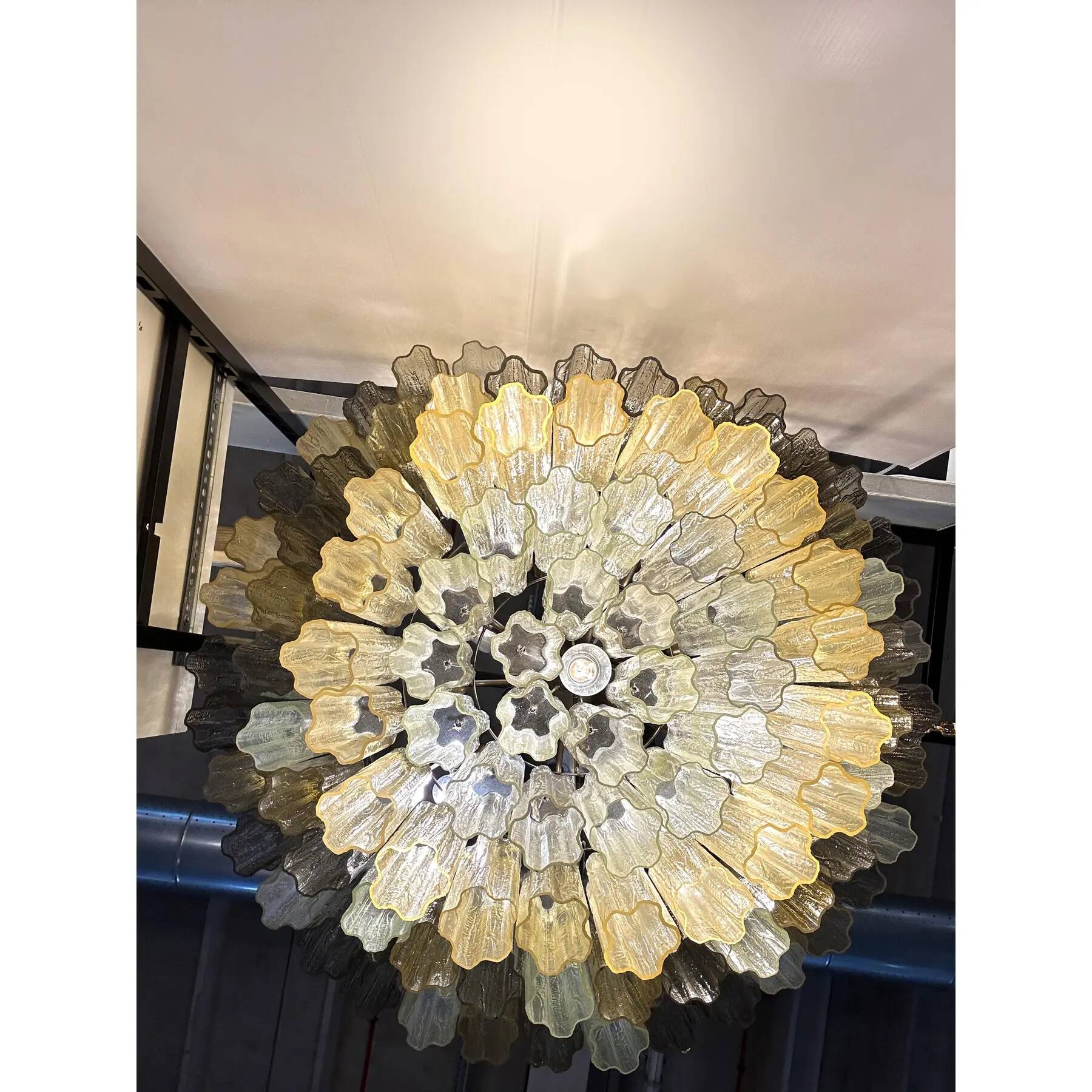 Italian Mid-Century Murano Glass “Tronchi” Chandelier in Amber and Fumé