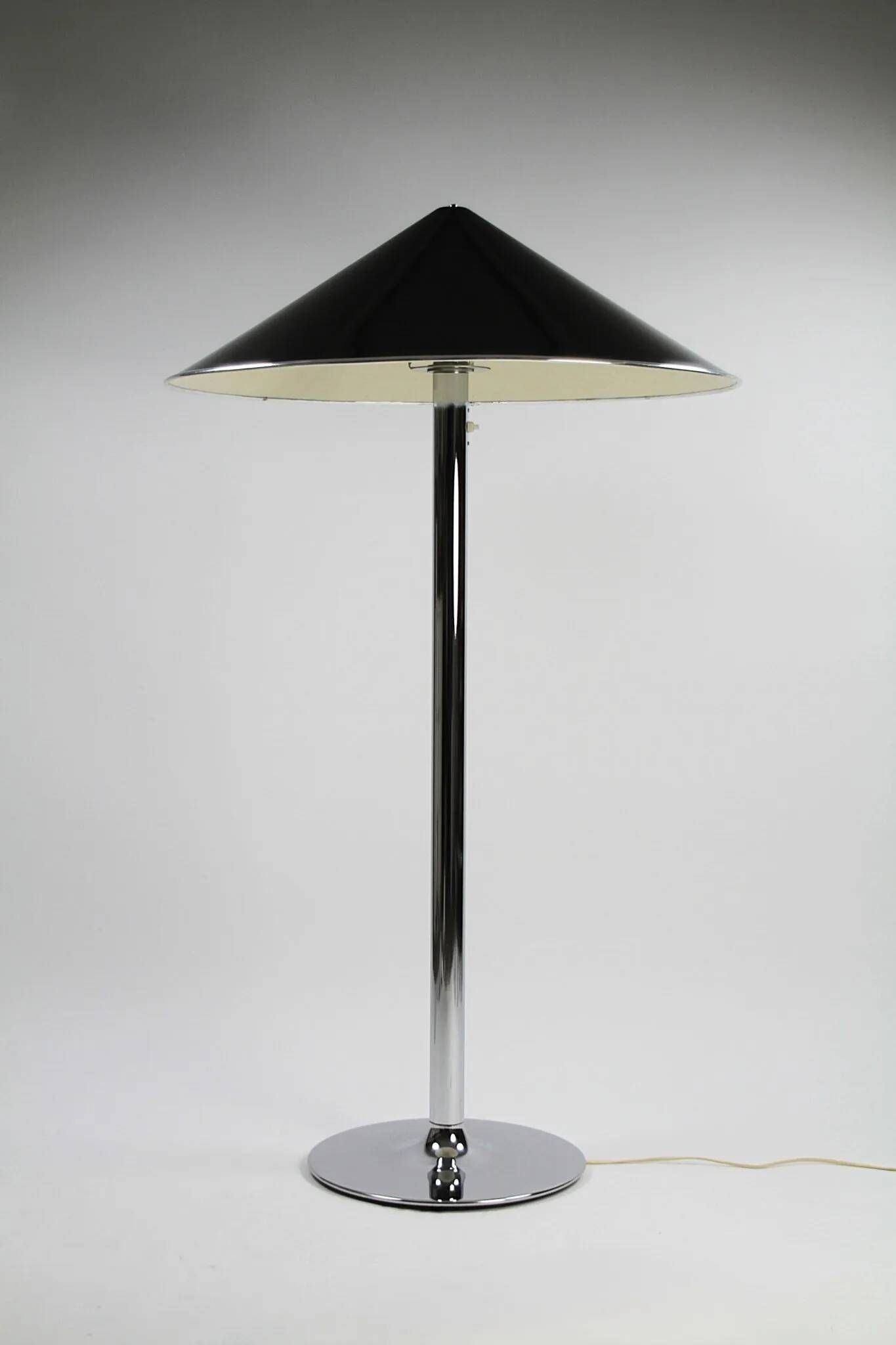Ateljé Lyktan floor lamp with rare oversized custom shade – Sweden, 1970s