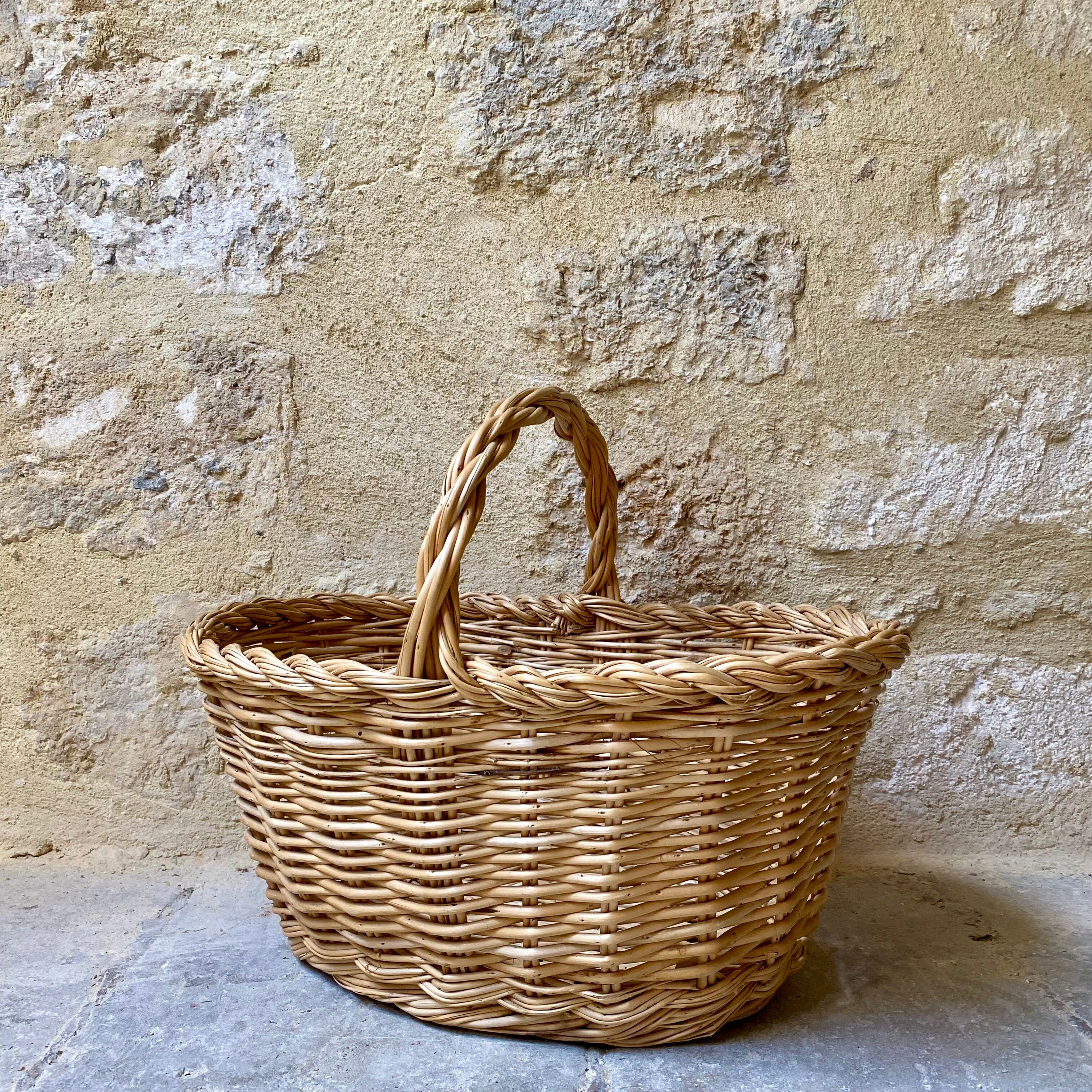Wicker basket