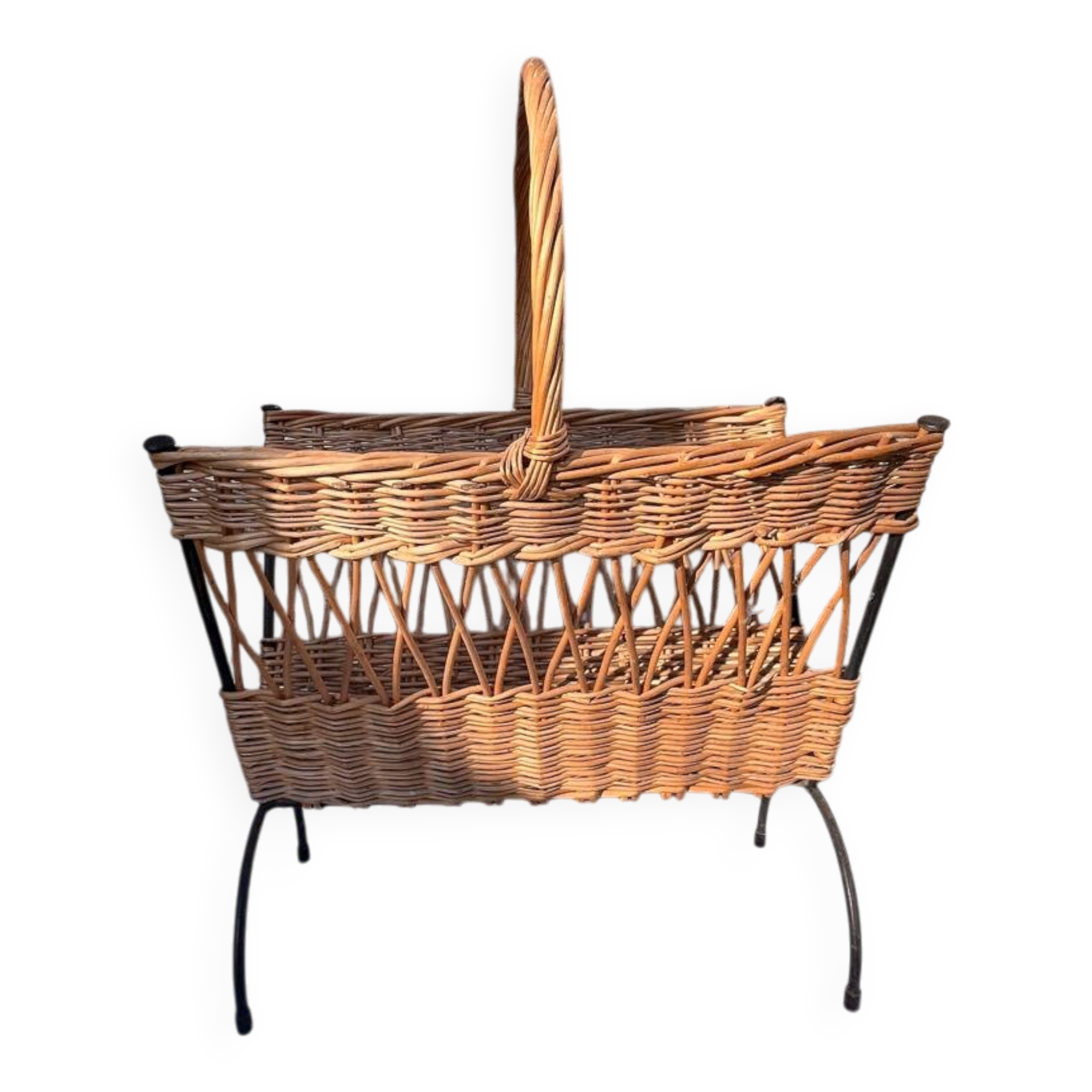 Wicker magazine rack