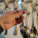 Ménagère en métal argenté